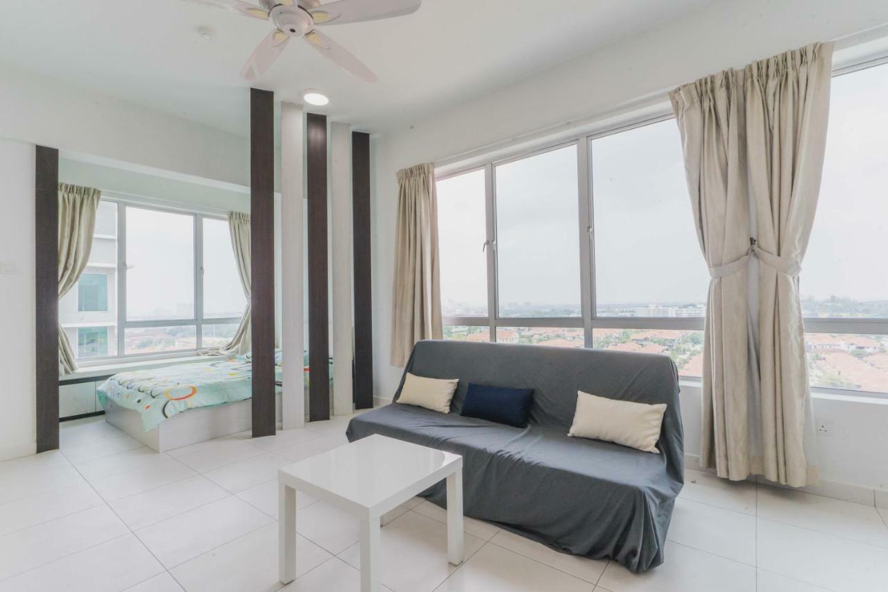Shawn'S Akademic Suites Sky View B#11-27 Τζόχορ Μπάχρου Εξωτερικό φωτογραφία