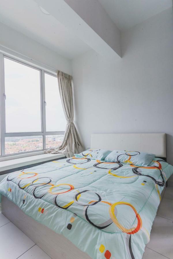 Shawn'S Akademic Suites Sky View B#11-27 Τζόχορ Μπάχρου Εξωτερικό φωτογραφία