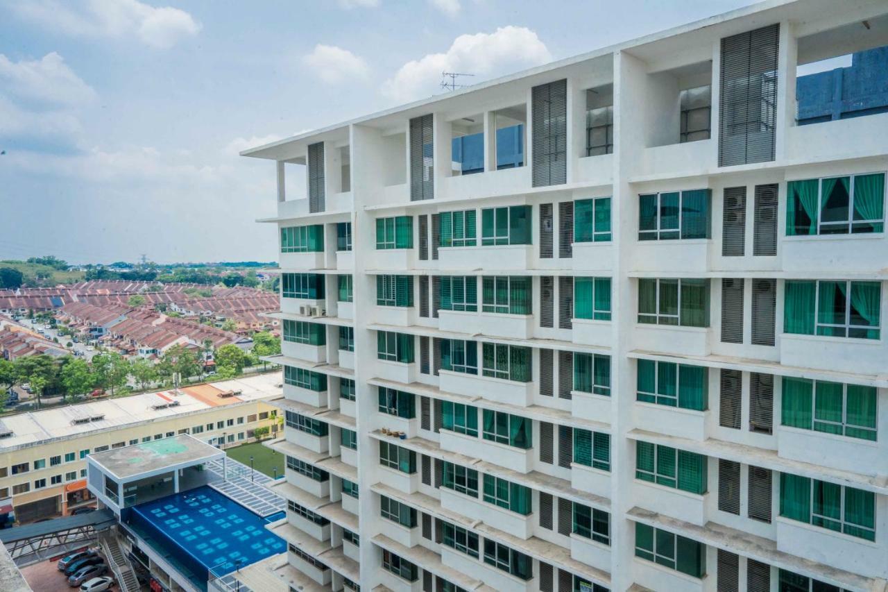Shawn'S Akademic Suites Sky View B#11-27 Τζόχορ Μπάχρου Εξωτερικό φωτογραφία