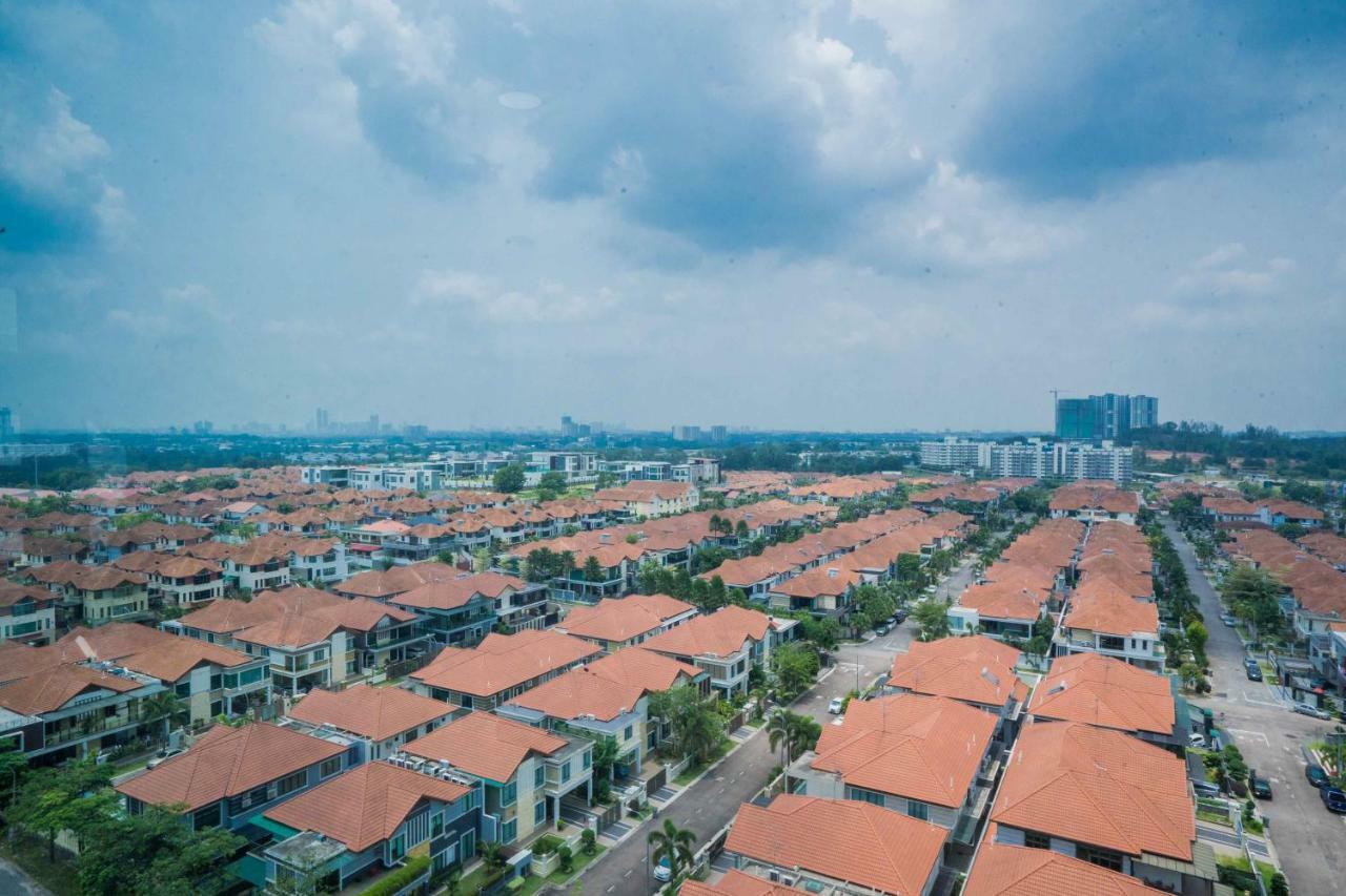 Shawn'S Akademic Suites Sky View B#11-27 Τζόχορ Μπάχρου Εξωτερικό φωτογραφία